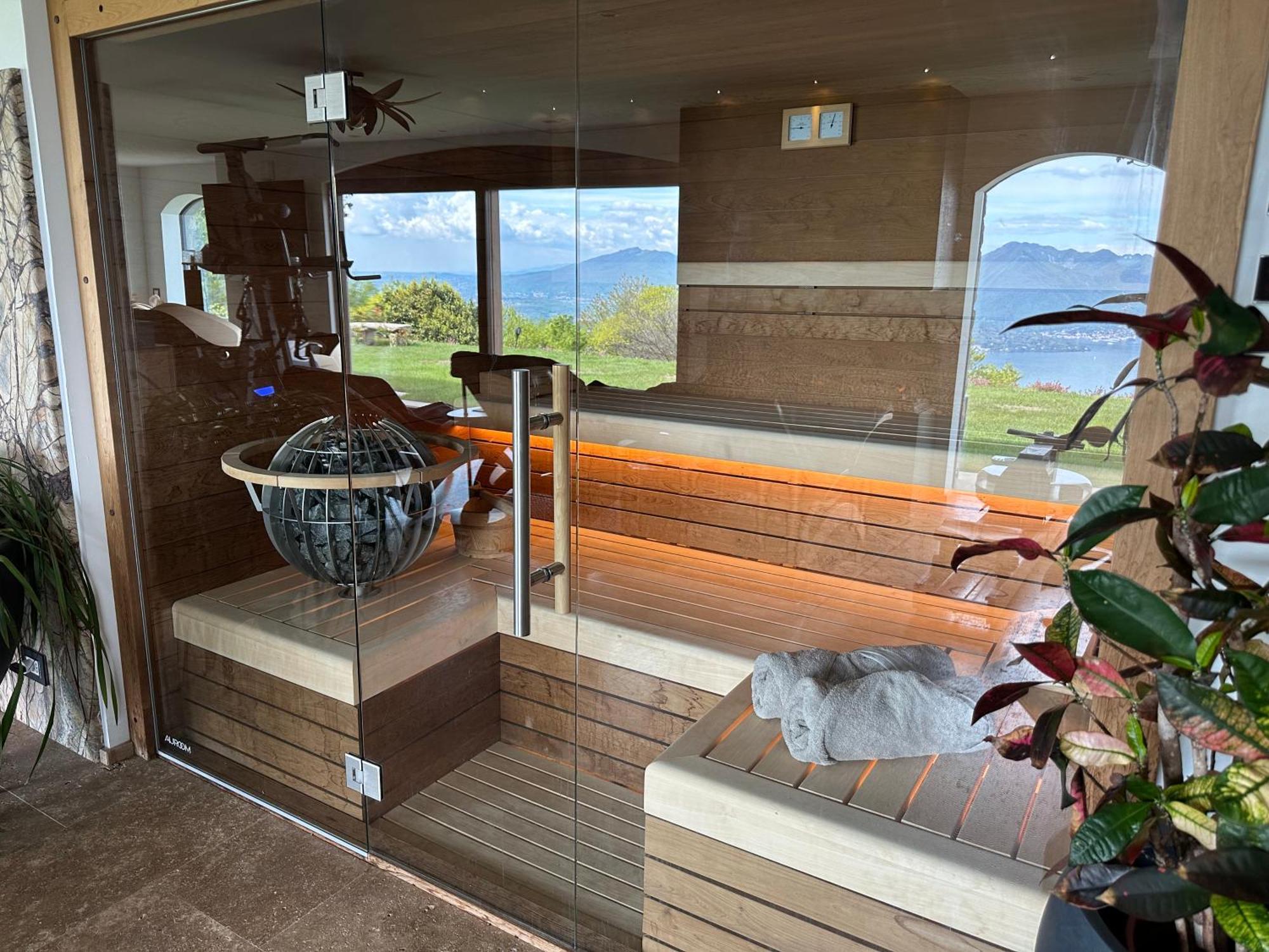 Private Luxury Spa & Silence Retreat With Spectacular View Over The Lake Maggiore Stresa Exterior photo